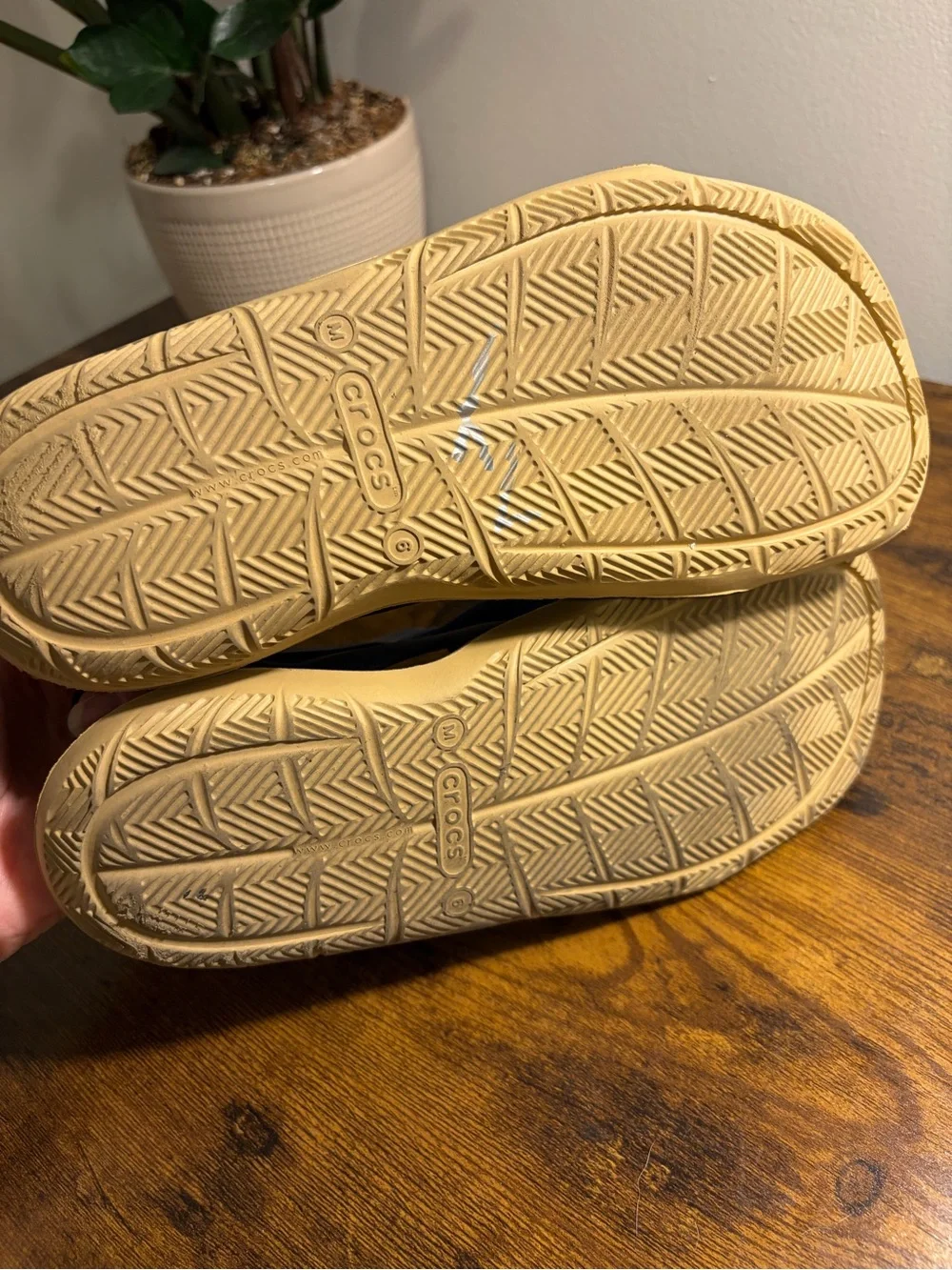 CROCS Swiftwater Mesh Wave Slip-On Sandals Water Shoes Hiking - Size 6 Navy